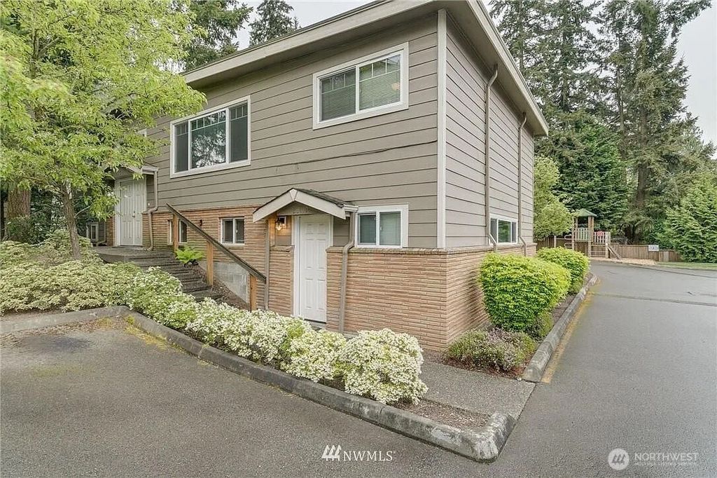 Photo of 20417 26th Avenue W #1, Lynnwood, WA 98036 (MLS # 2501218)