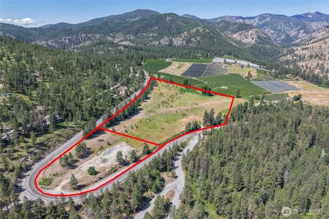 Photo of 7 xxx Navarre Coulee Road, Chelan, WA 98816 (MLS # 2401284)