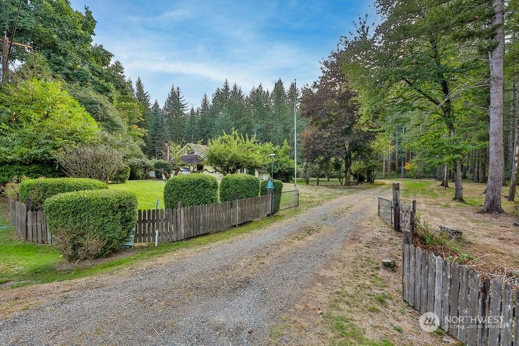 Photo of 14713 436th Avenue SE, North Bend, WA 98045 (MLS # 2164378)