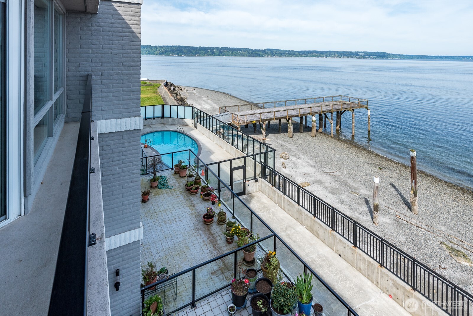 610 Front Street 405