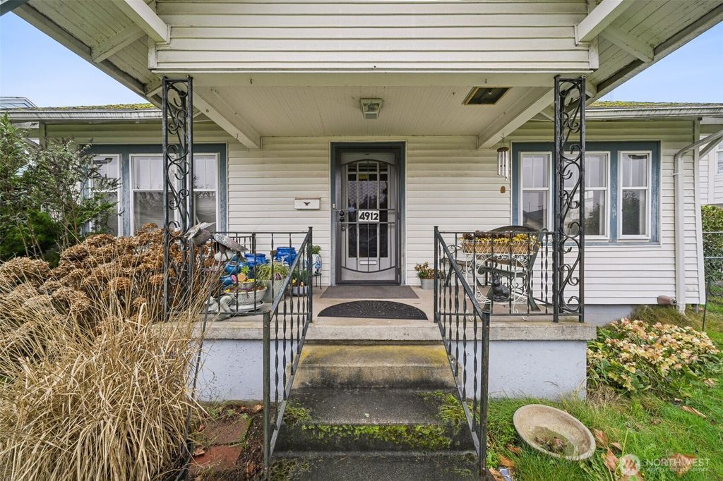 Photo of 4912 S Prospect Street, Tacoma, WA 98409 (MLS # 2476736)