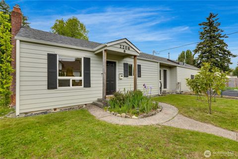 MLS: 2374005
