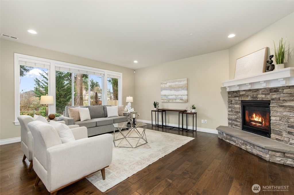 Photo of 20326 126th Avenue NE, Bothell, WA 98011 (MLS # 2460165)