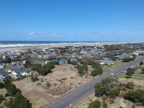 Photo of 32606 I Street, Ocean Park, WA 98640 (MLS # 2358956)