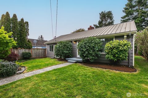 Photo of 8437 Seward Park Avenue S, Seattle, WA 98118 (MLS # 2511357)