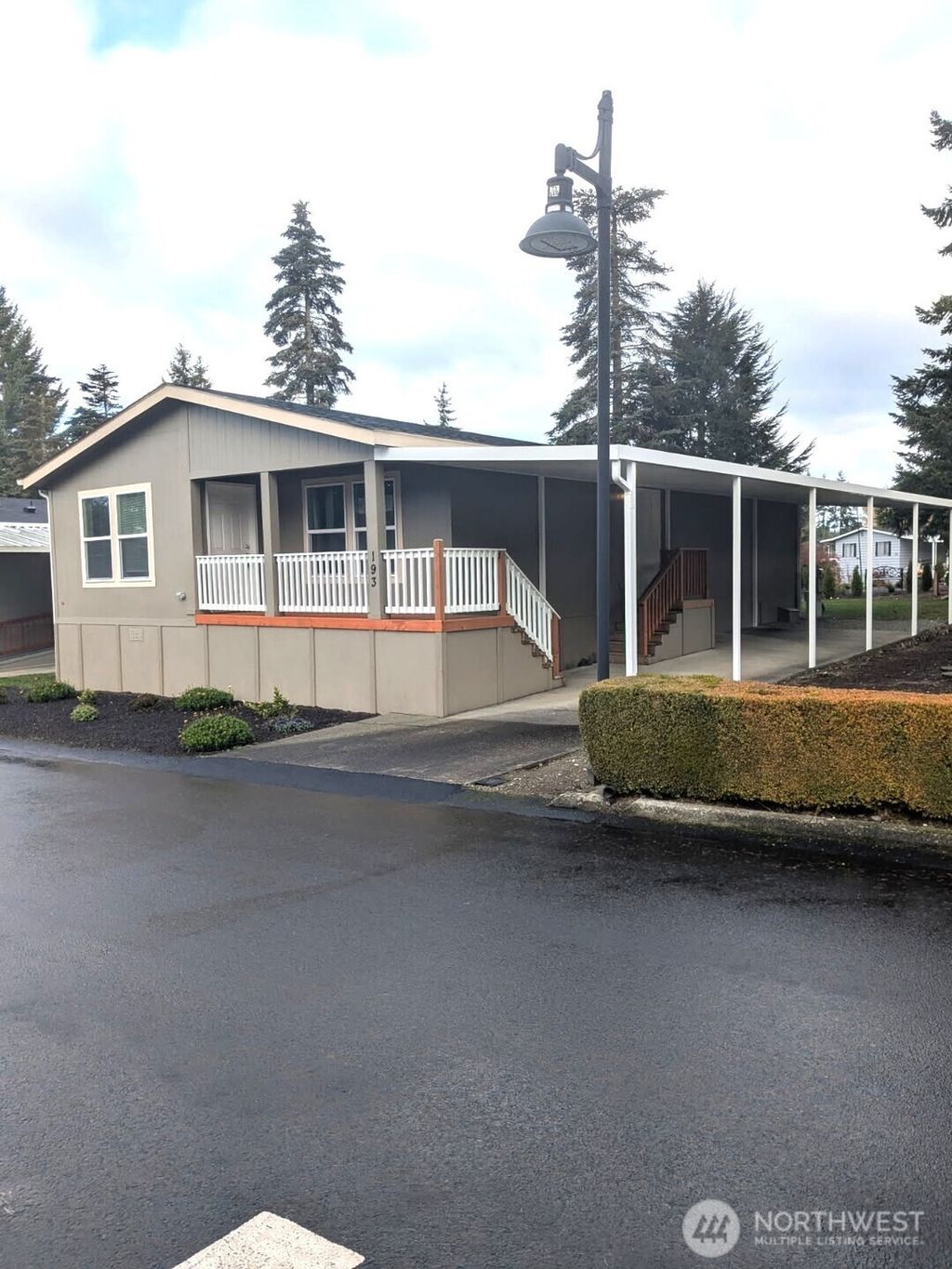 Photo of 620 112th Street SE #193, Everett, WA 98206 (MLS # 2456754)