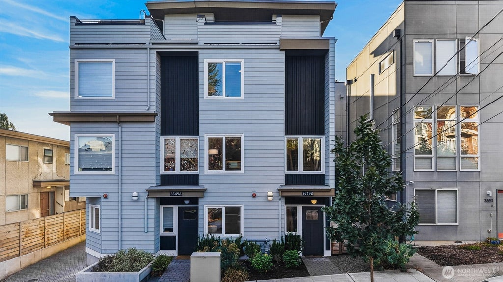 Photo of 3649 Francis Ave AVE N #B, Seattle, WA 98103 (MLS # 2589410)