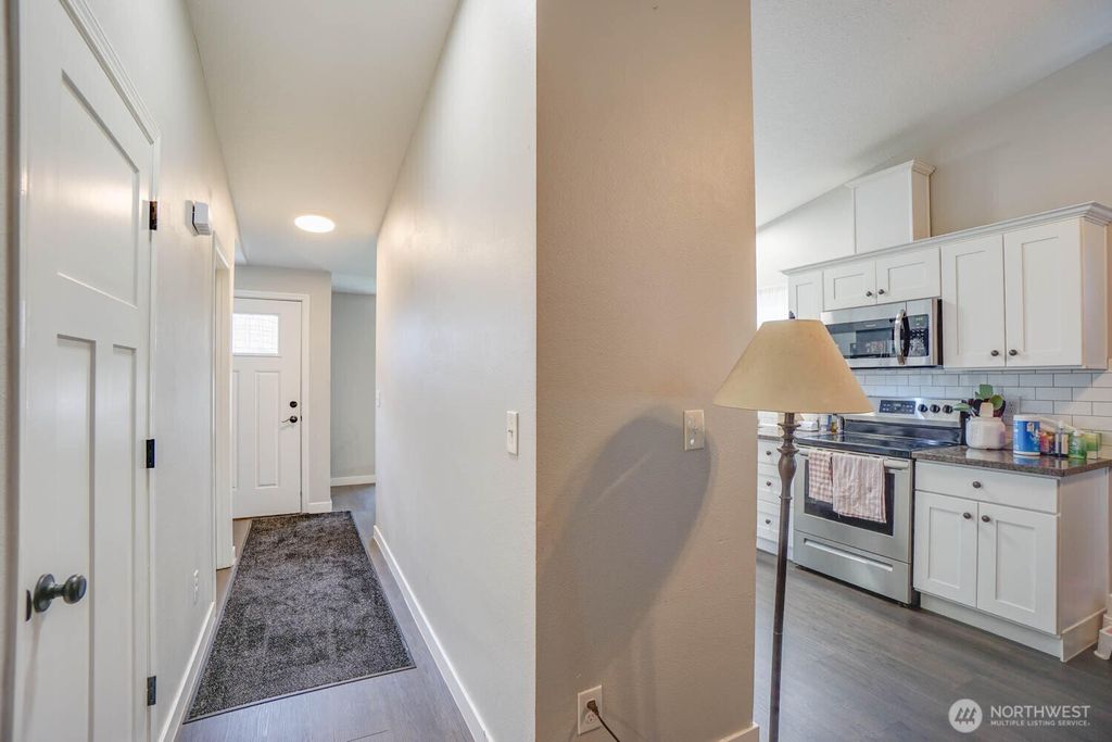 Photo of 4605 NE 161st Avenue, Vancouver, WA 98682 (MLS # 2491442)