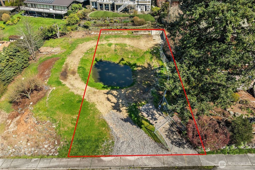 Photo of 508 8th Avenue W #B, Kirkland, WA 98033 (MLS # 2527229)