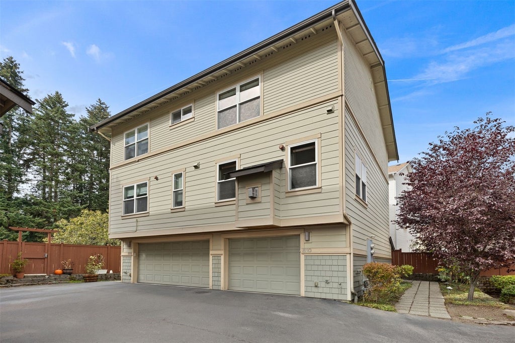 Photo of 810 N 145th Lane, Shoreline, WA 98133 (MLS # 2588251)