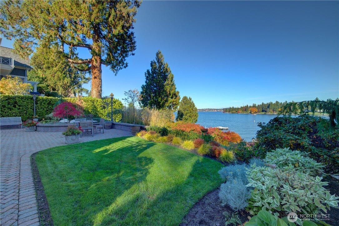 3608 Evergreen Point Road