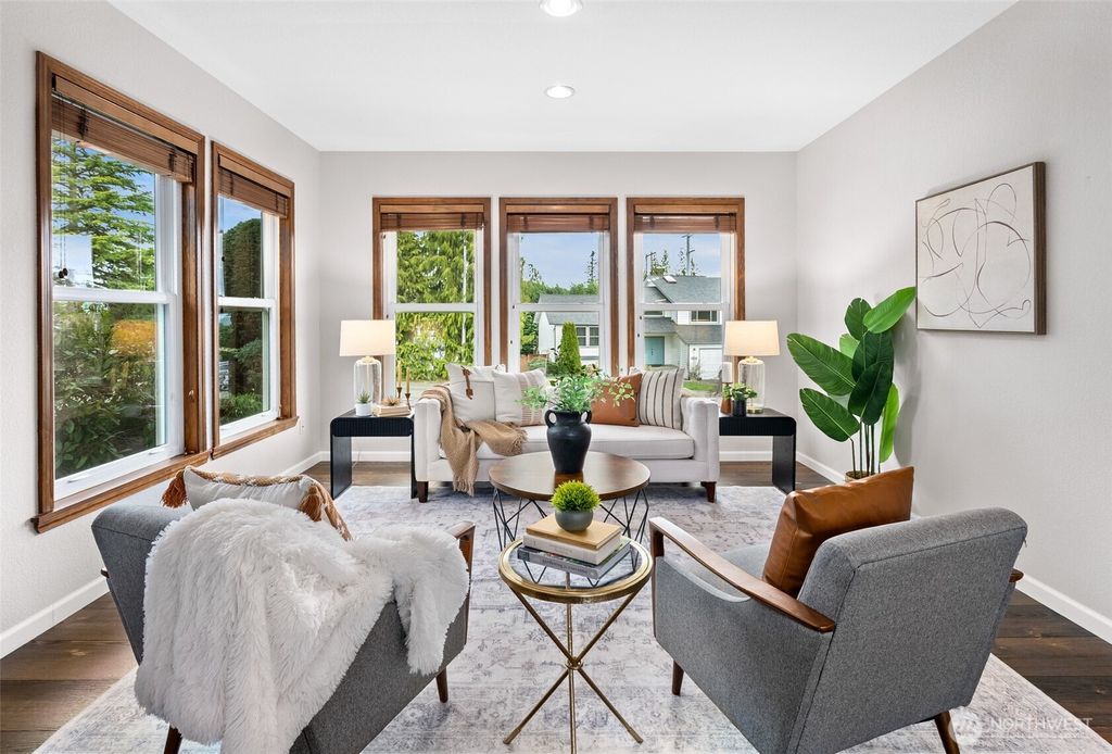 Photo of 11006 41st Avenue SE, Everett, WA 98208 (MLS # 2494553)