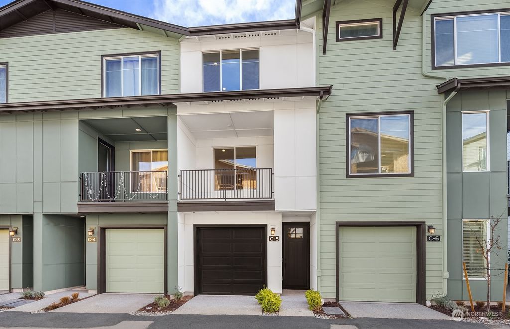 Photo of 626 164th (Homesite 37) Street SW #C5, Lynnwood, WA 98087 (MLS # 2305886)