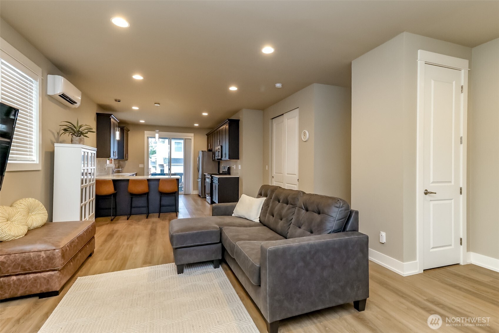 19026 132nd Street E