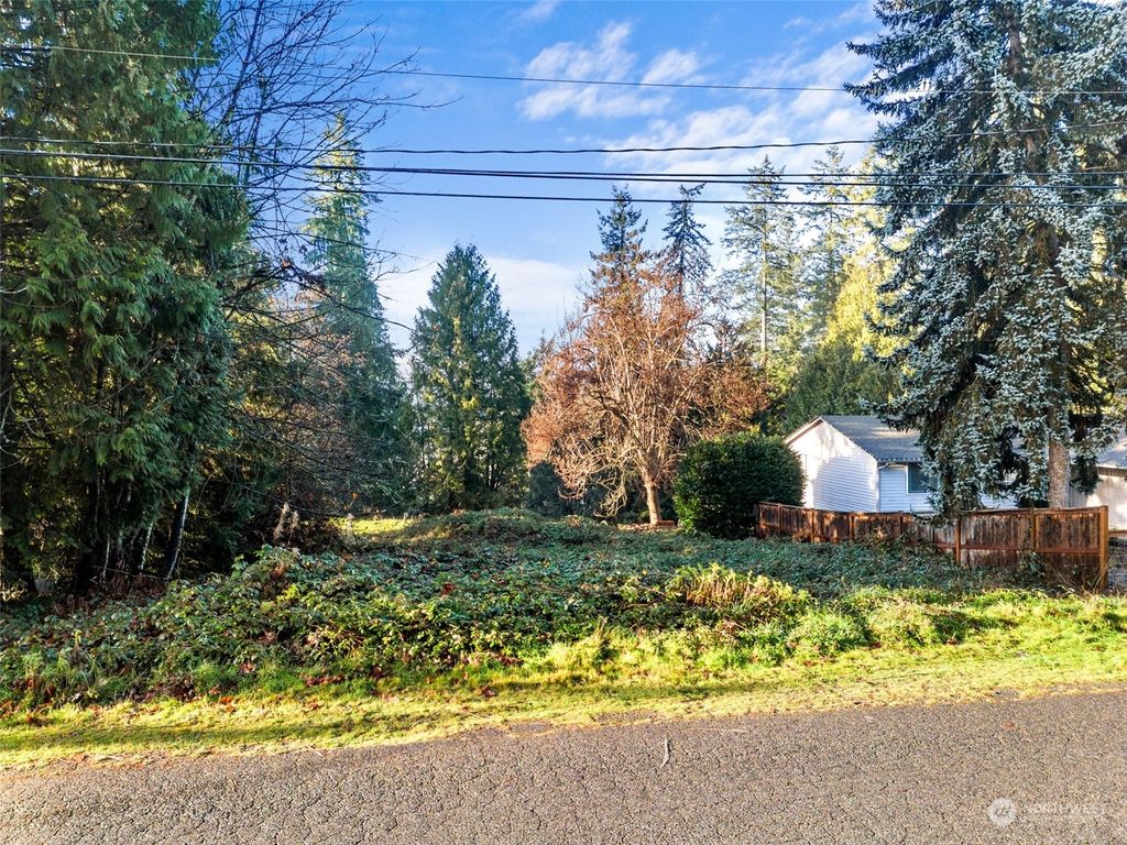 Photo of 13433 191st Avenue SE, Renton, WA 98059 (MLS # 2187448)