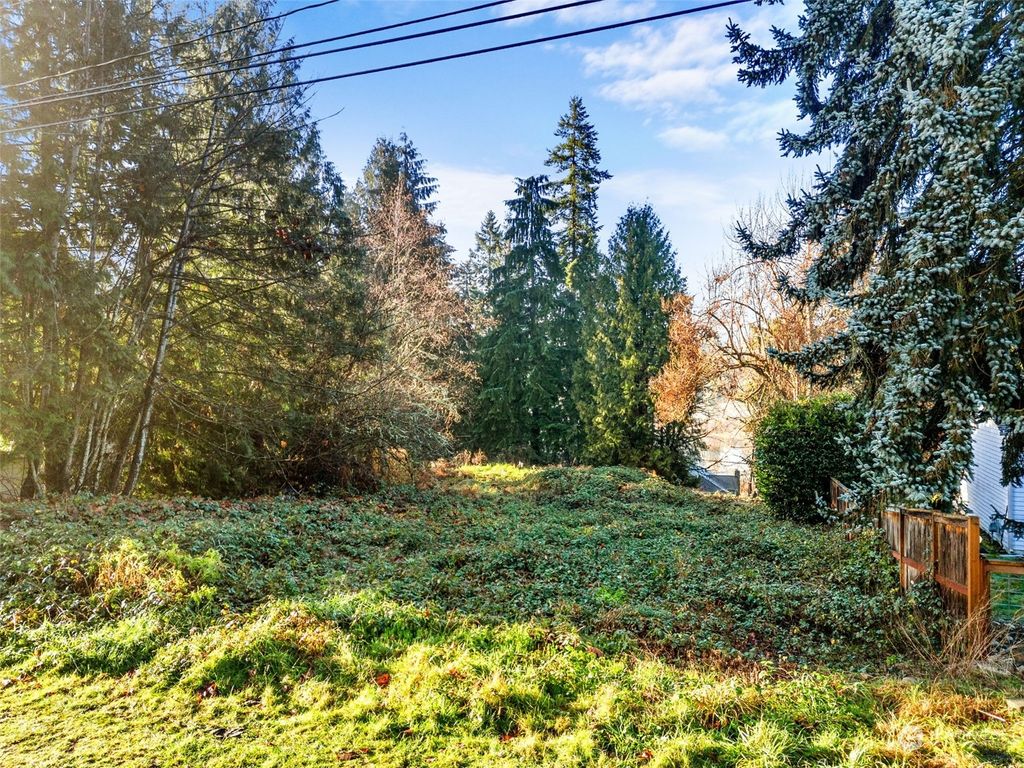 Photo of 13433 191st Avenue SE, Renton, WA 98059 (MLS # 2187448)