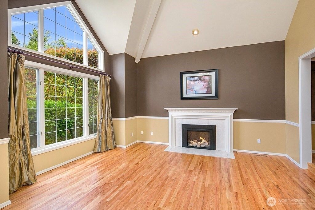 Photo of 7811 146th Place SE, Newcastle, WA 98059 (MLS # 2487594)