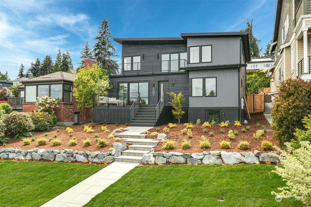 Photo of 7007 52nd Avenue NE, Seattle, WA 98115 (MLS # 2240726)