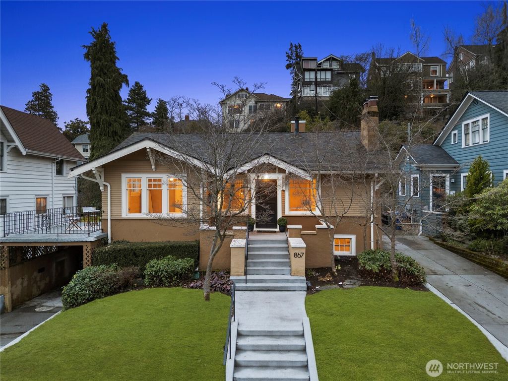 Photo of 867 E Gwinn Place, Seattle, WA 98102 (MLS # 2329048)