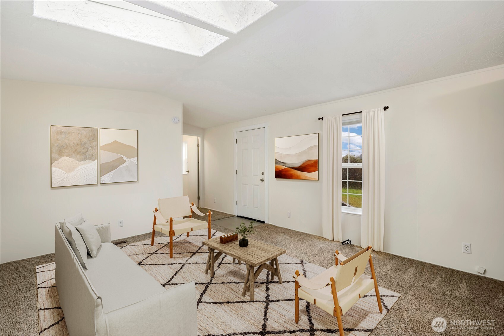 571 N Forrest Street