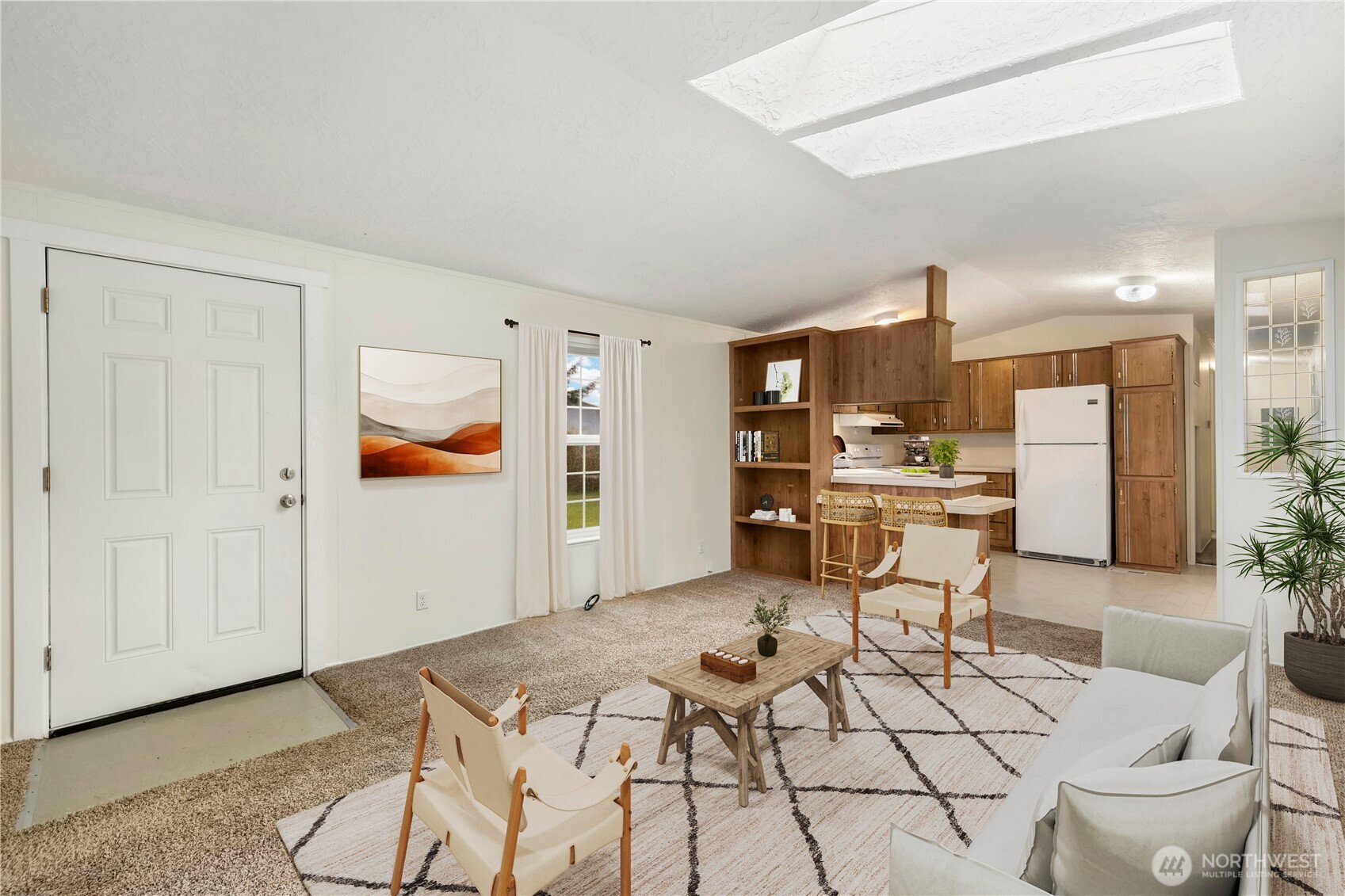 571 N Forrest Street