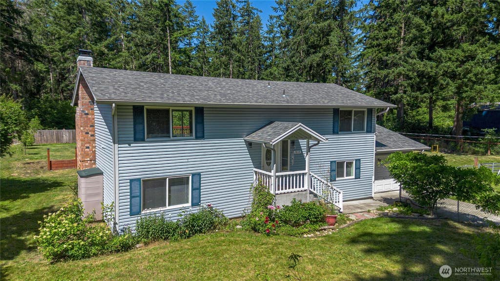 Photo of 28114 22nd Avenue E, Spanaway, WA 98387 (MLS # 2550164)
