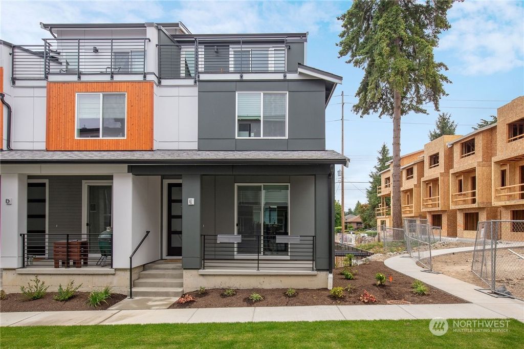 Photo of 2356 N 145th Street #G, Shoreline, WA 98133 (MLS # 2027816)