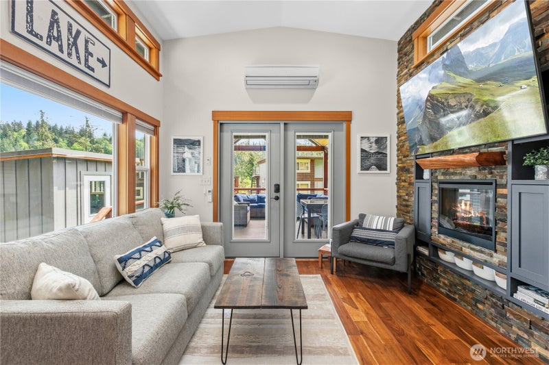 990 S Lake Whatcom Boulevard 36