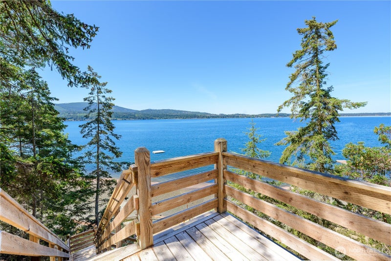 2463 E Sequim Bay Road