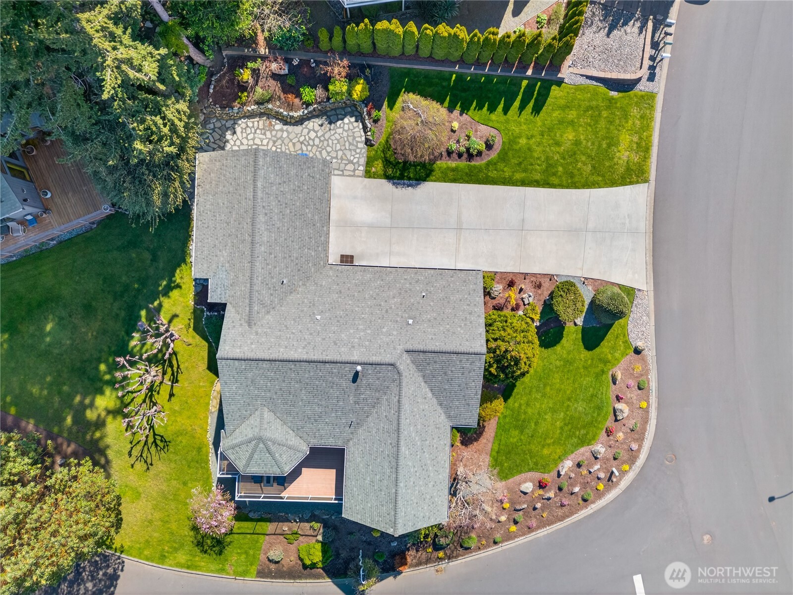 Anacortes, Washington, 98221, United States, 4 Bedrooms Bedrooms, ,3 BathroomsBathrooms,Residential,Active,2035651