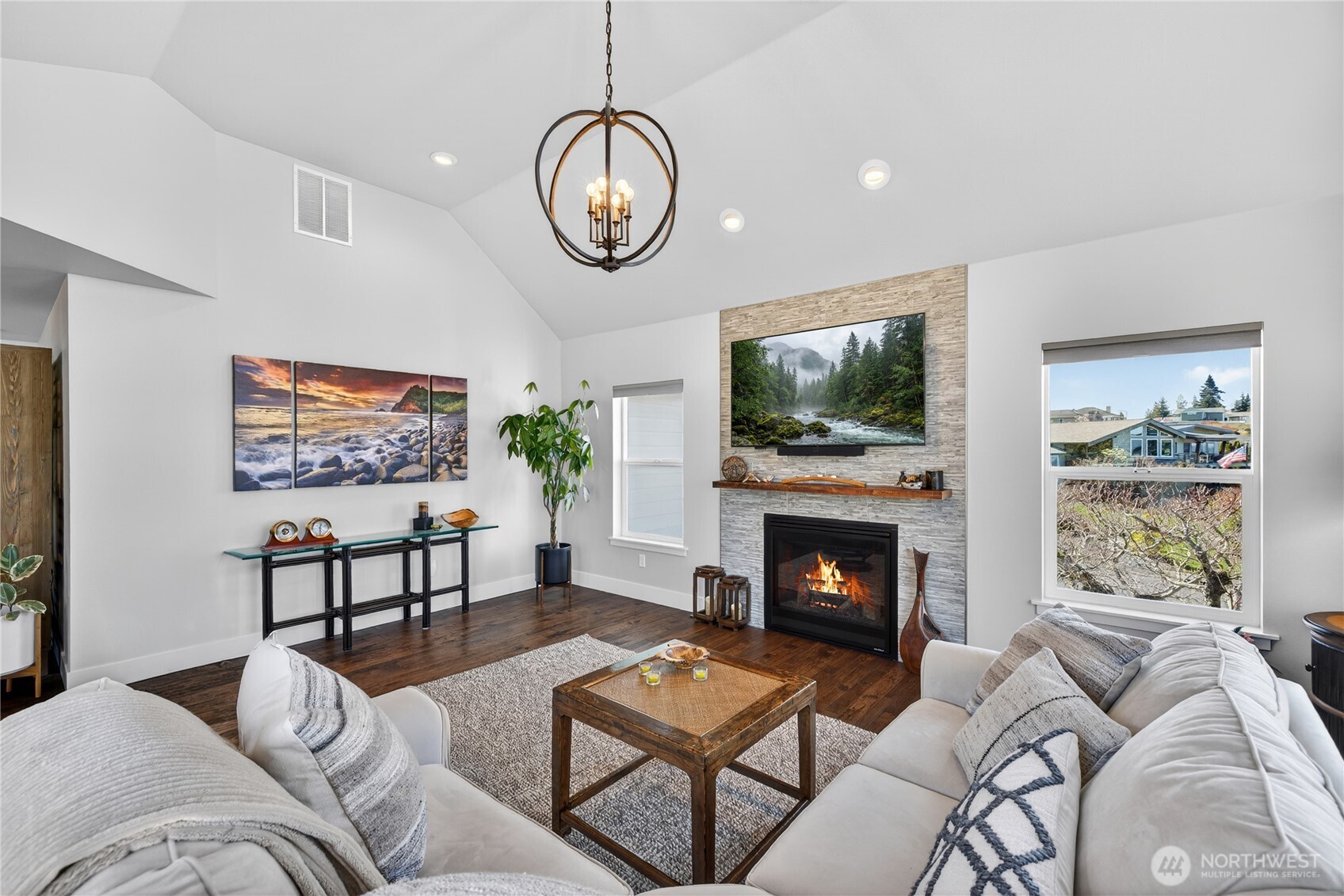 Anacortes, Washington, 98221, United States, 4 Bedrooms Bedrooms, ,3 BathroomsBathrooms,Residential,Active,2035651