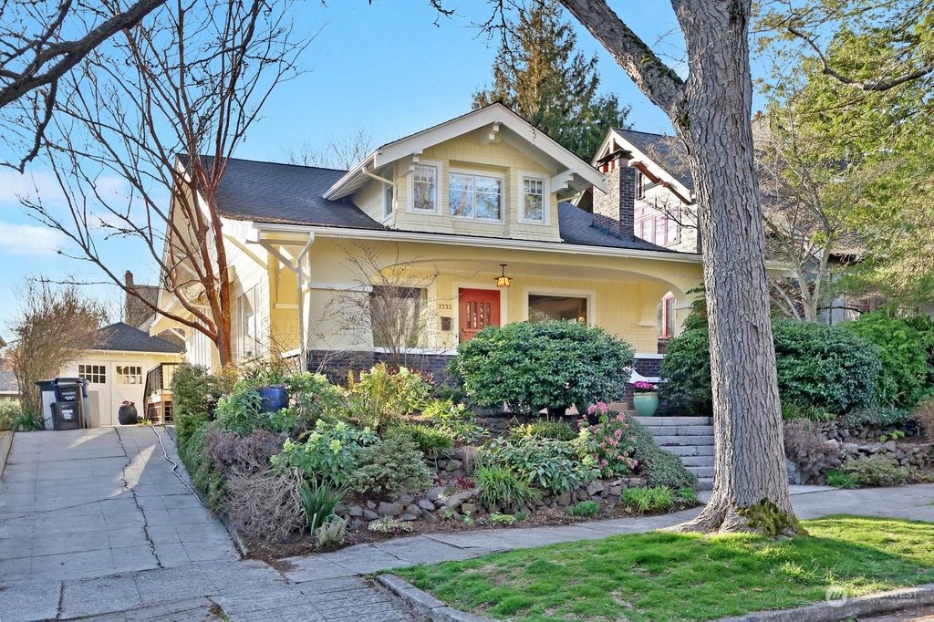 Photo of 2733 33rd Avenue S, Seattle, WA 98144 (MLS # 2046769)