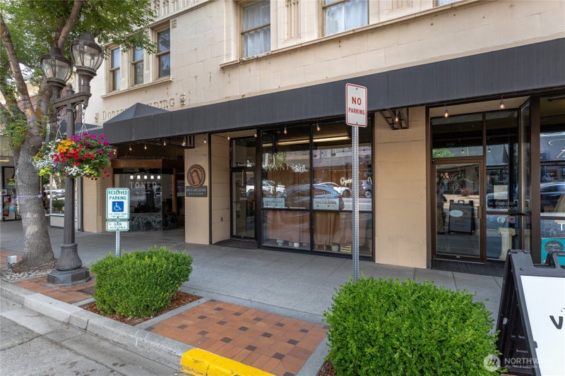 5 N Wenatchee Avenue 7B