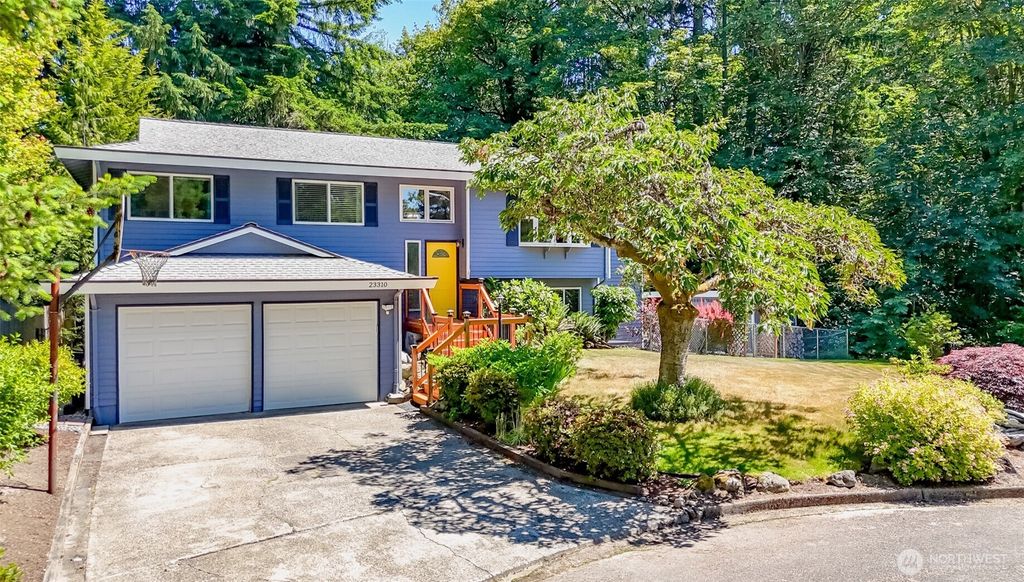 Photo of 23310 133rd Court SE, Kent, WA 98042 (MLS # 2389946)