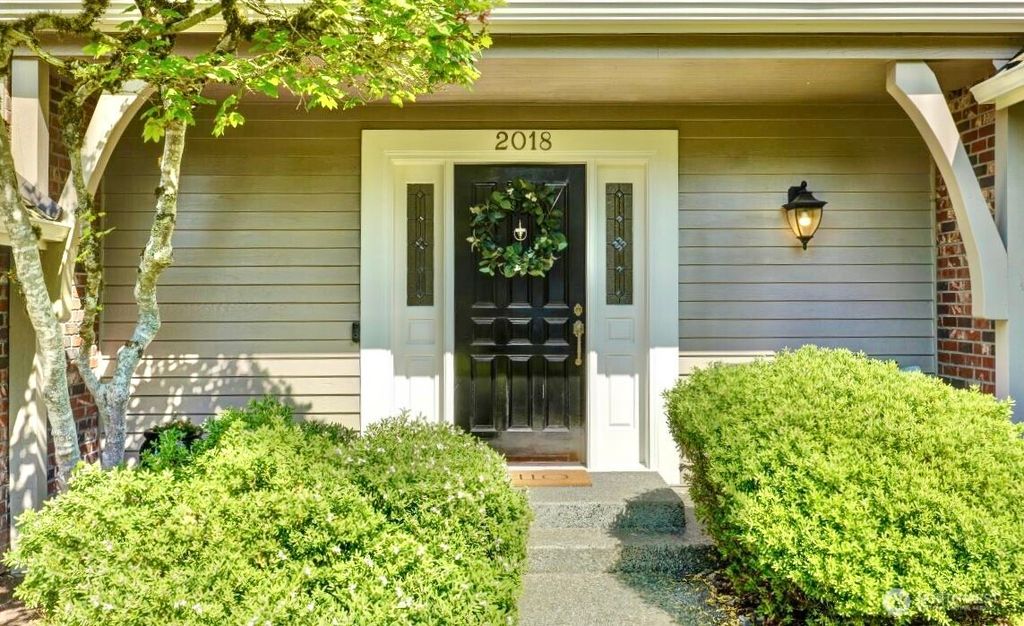 Photo of 2018 217th Place NE, Sammamish, WA 98074 (MLS # 2398754)