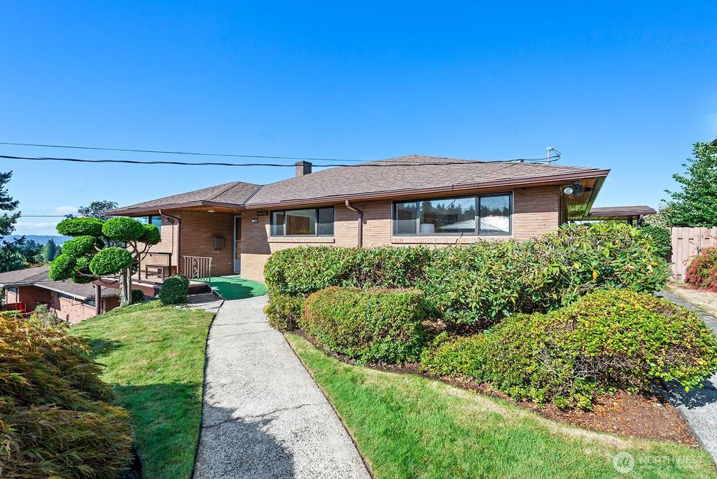 Photo of 8877 42nd Avenue SW, Seattle, WA 98136 (MLS # 2436588)
