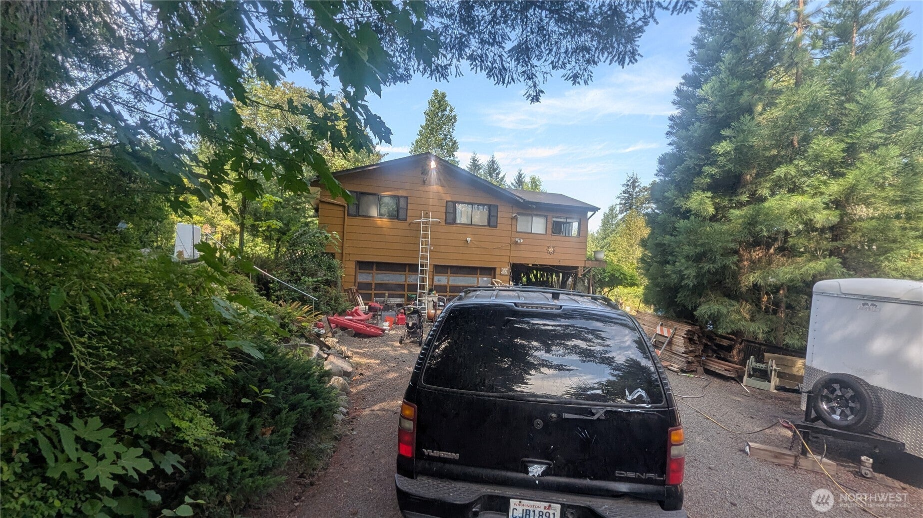 163 Loop Road