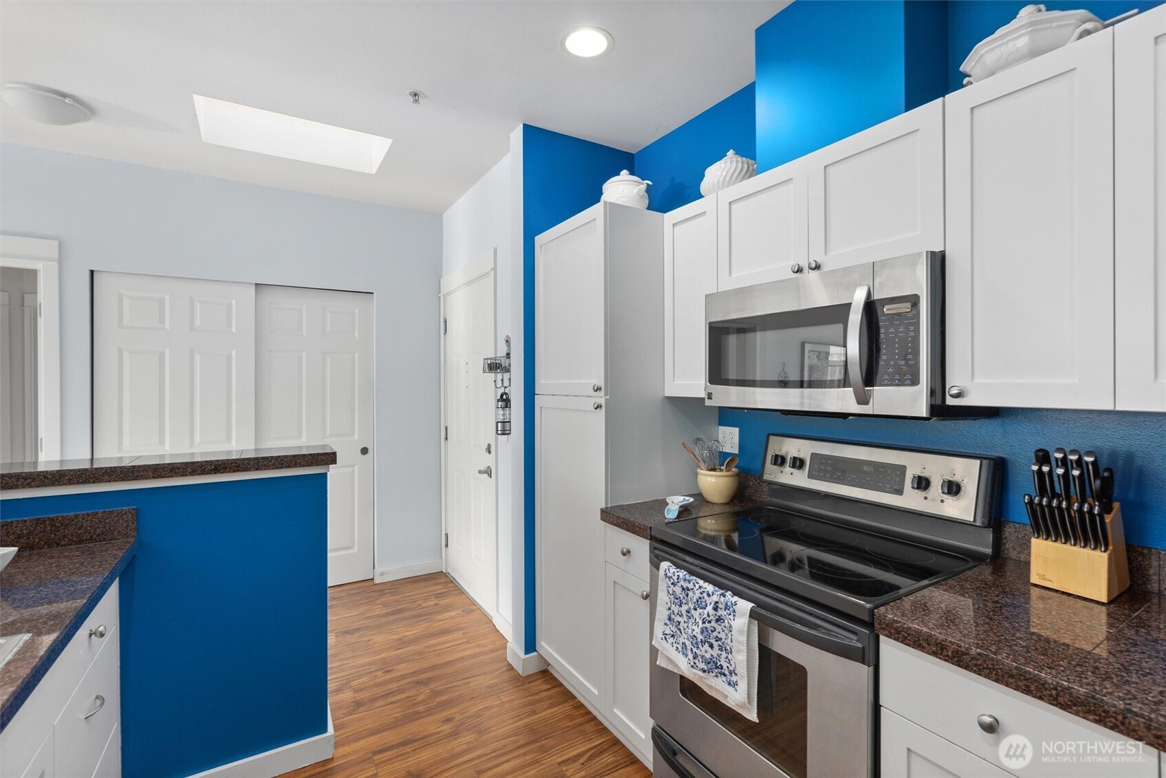 5600 Harbour Pointe Boulevard 1-407