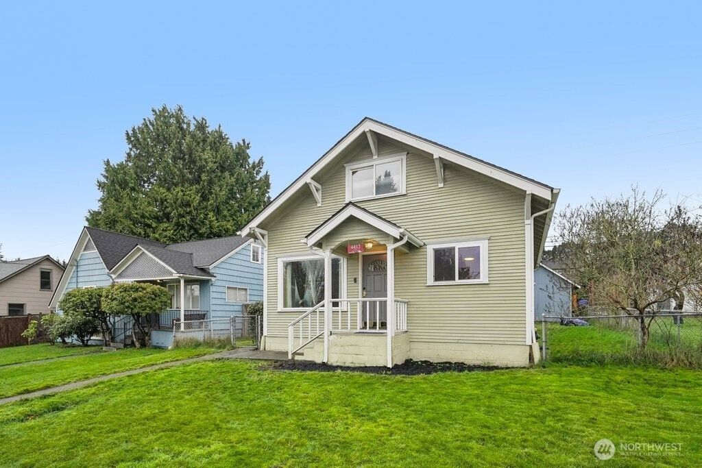 Photo of 4412 S 3rd Avenue, Everett, WA 98203 (MLS # 2459564)