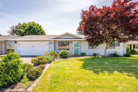 Photo of 3431 OHIO Street, Longview, WA 98632 (MLS # 2532530)