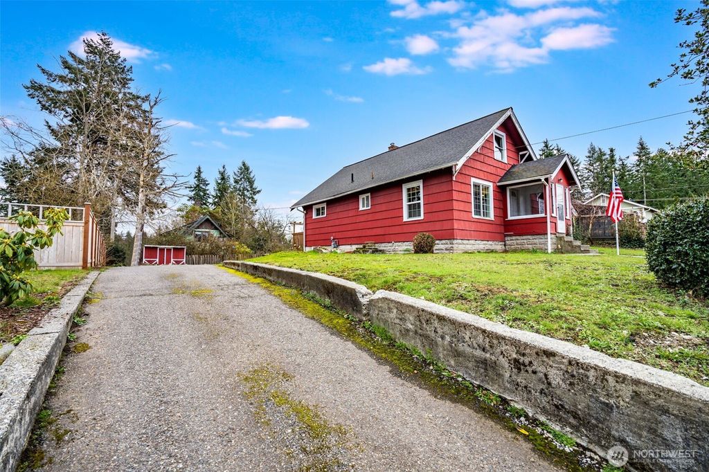 Photo of 1105 S Orchard Street, Tacoma, WA 98465 (MLS # 2482321)