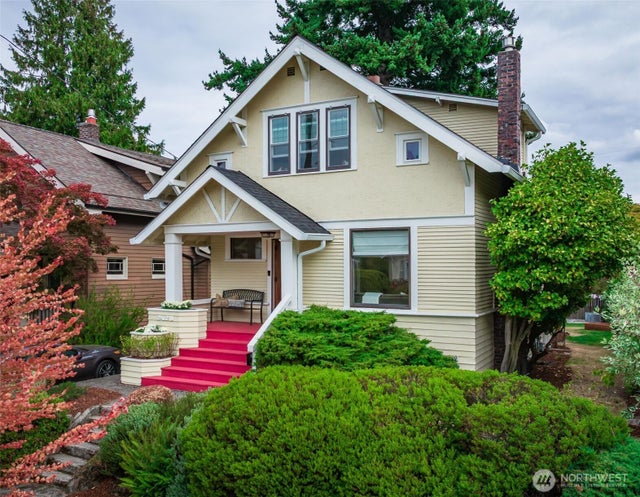 2428 5th Avenue W, Seattle