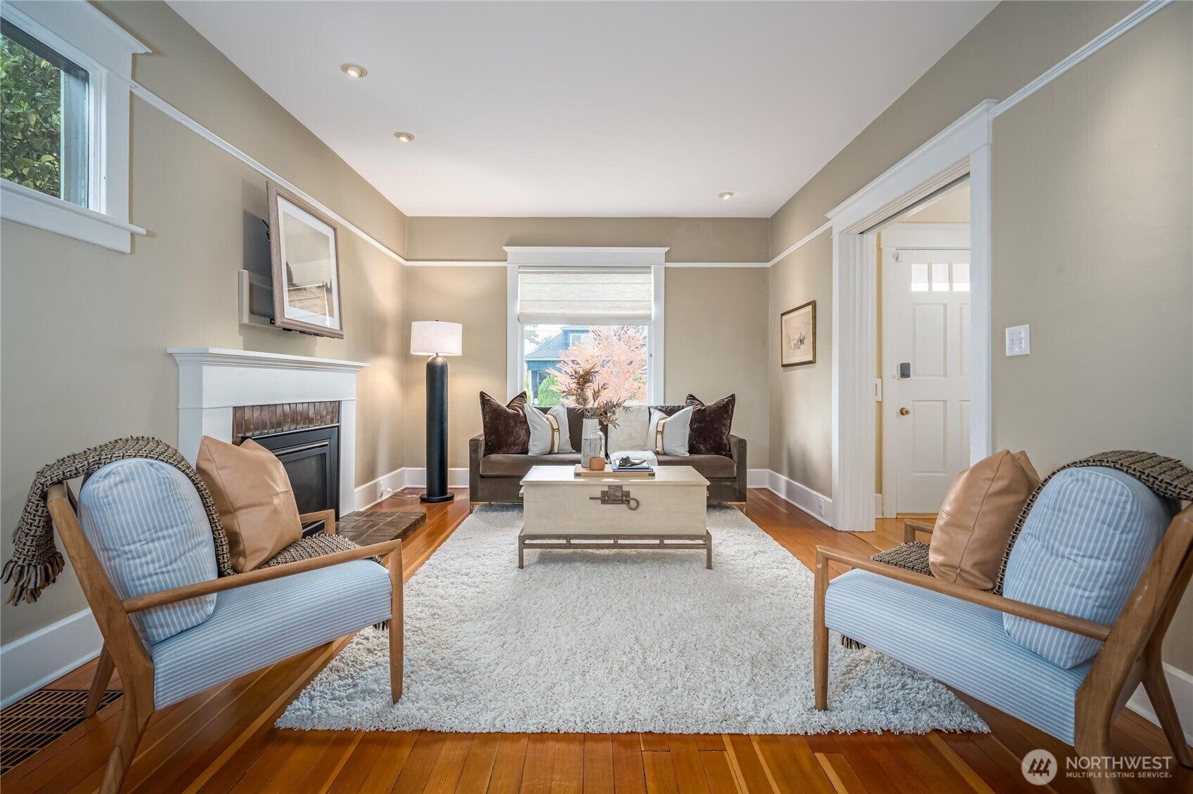 2428 5th Avenue W