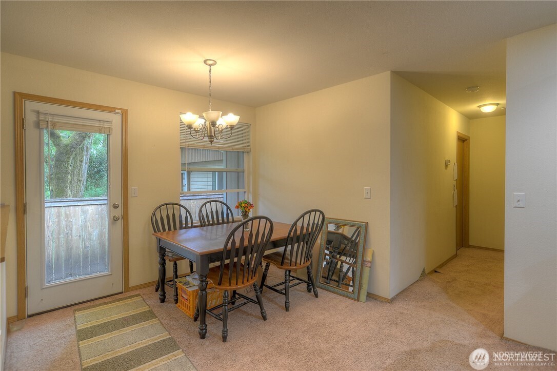 300 X Street SE