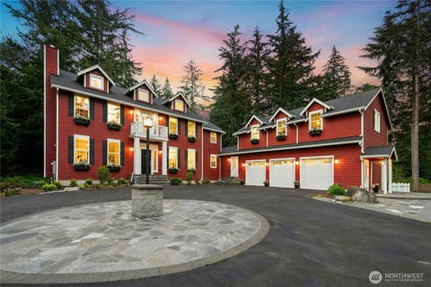 Photo of 24632 NE 72nd Street, Redmond, WA 98053 (MLS # 2567977)