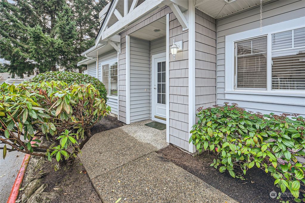 Photo of 23328 51st Avenue S #39-1, Kent, WA 98032 (MLS # 2205146)