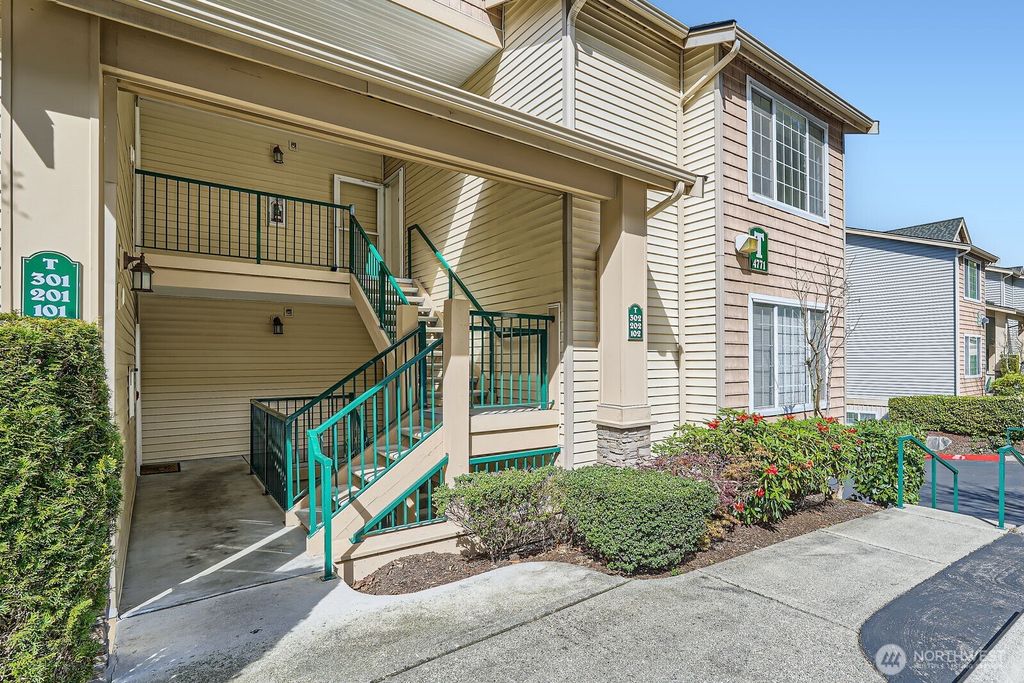 Photo of 4771 Morris Avenue S #T302, Renton, WA 98055 (MLS # 2361313)