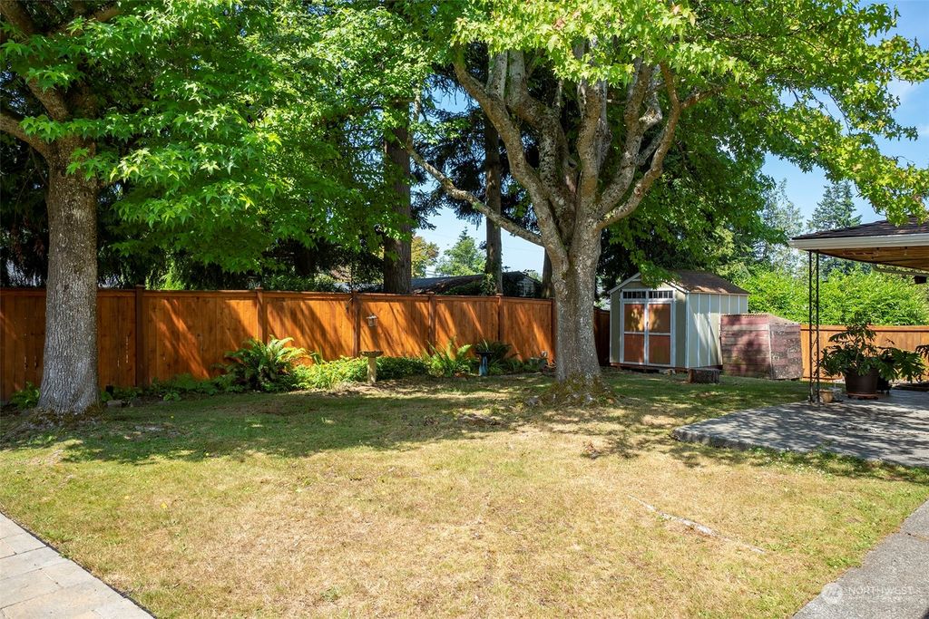 Photo of 5304 Beverly Lane, Everett, WA 98203 (MLS # 2135513)