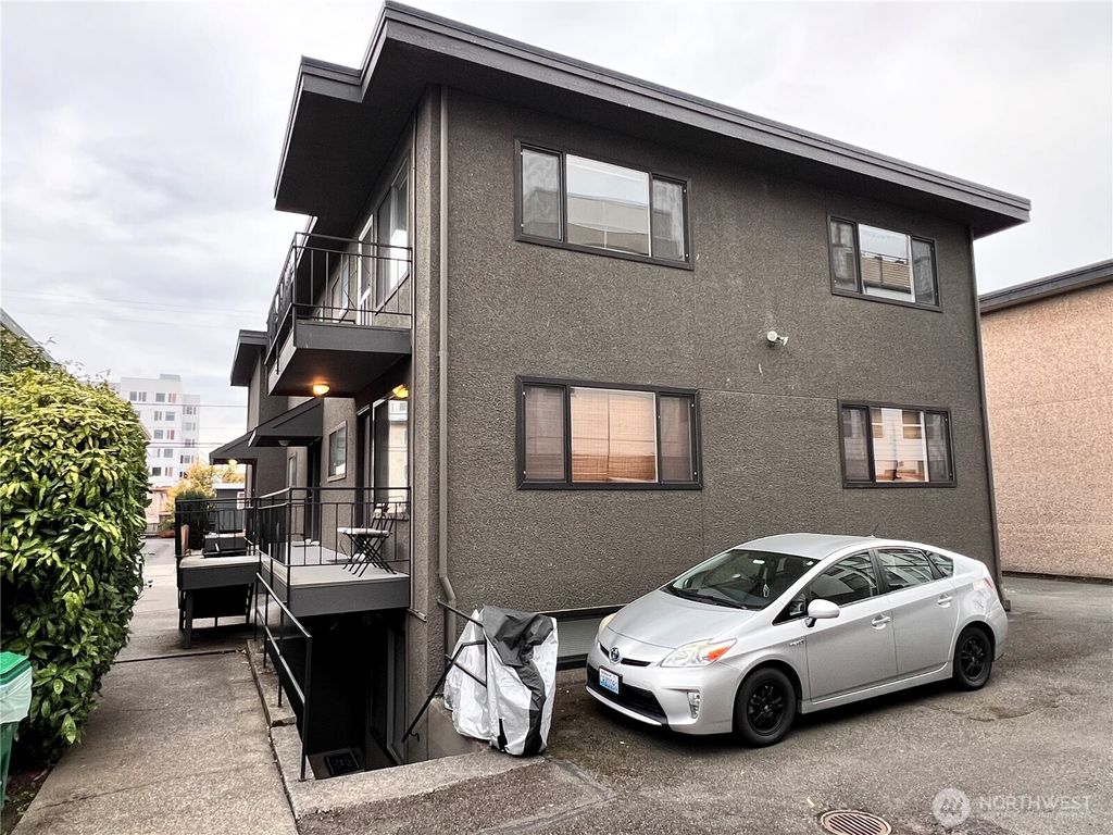 Photo of 2040 NW 59th Street, Seattle, WA 98107 (MLS # 2464683)