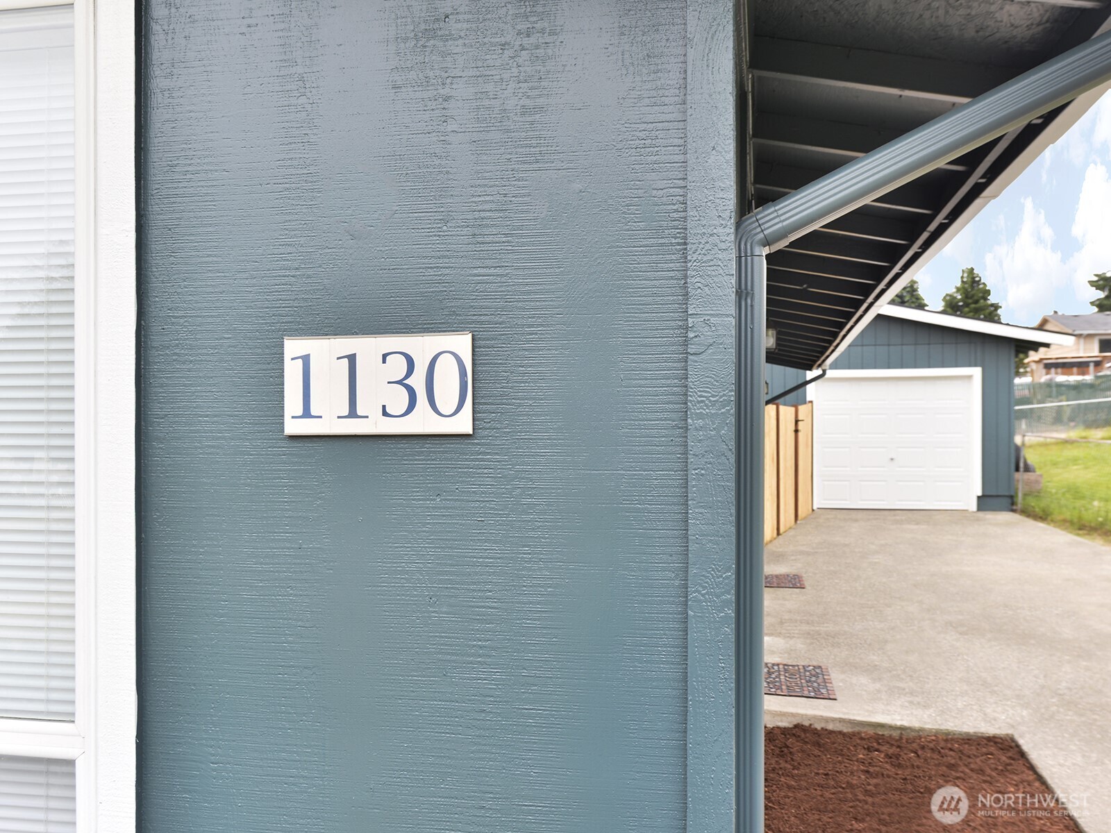 1130 E 51st Street
